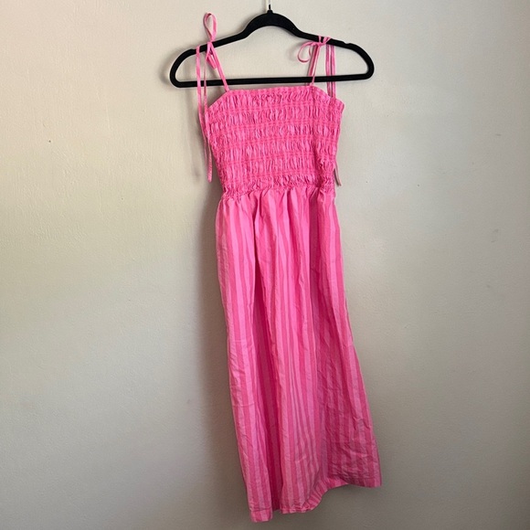 a new day Dresses & Skirts - A New Day Vibrant Pink Smocked Dress size small